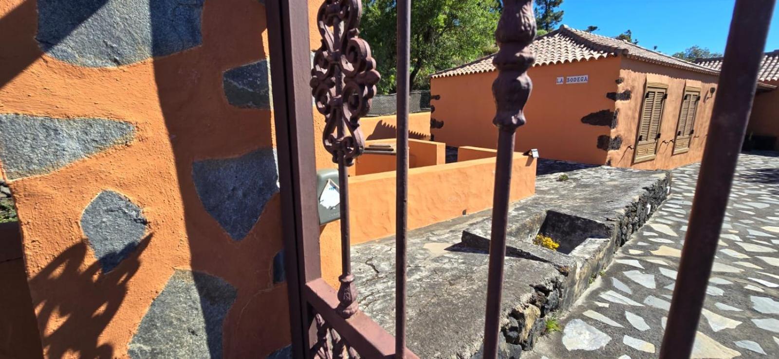 Vivienda Vacacional El Lagar, Bodega A Fuencaliente de la Palma Bagian luar foto